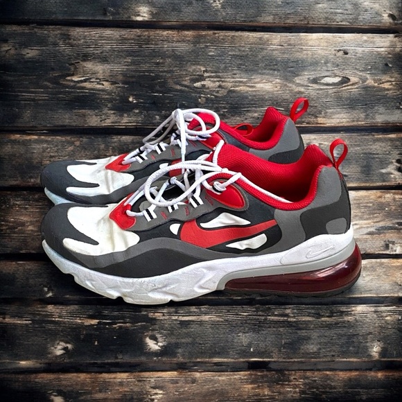 Nike Air Max 270 React - Picture 1 of 7